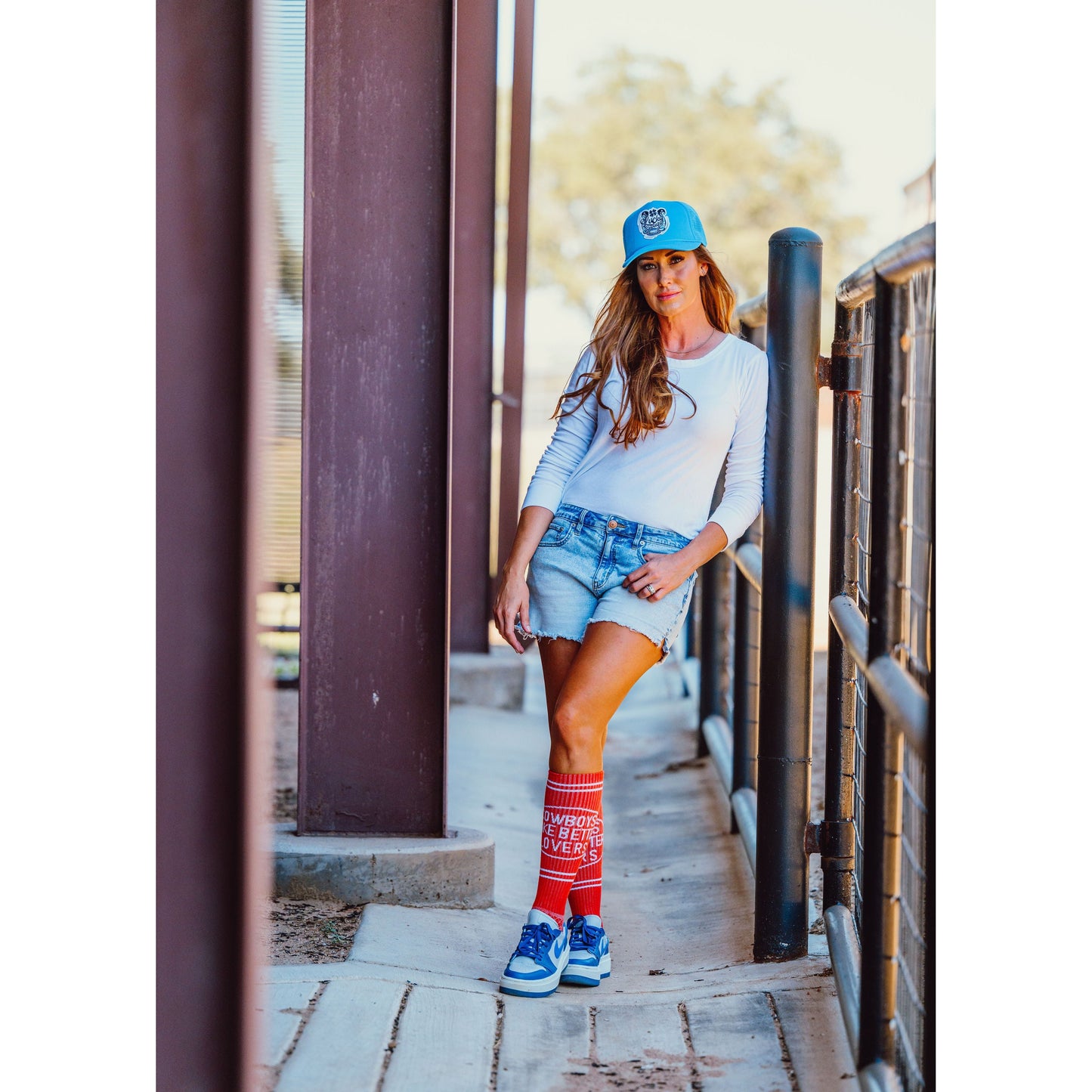 Cactus Alley-Cowboys Lover Red Performance Boot Socks